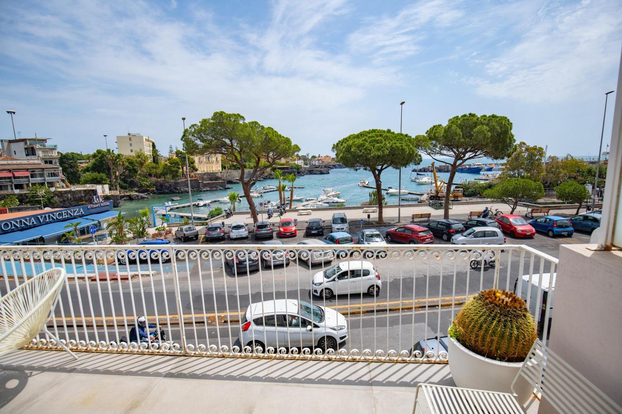 Sunshine Luxury Apartment - Ognina Catania Exterior photo